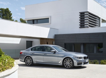 BMW повесил рублевый ценник на новую 5-ю серию