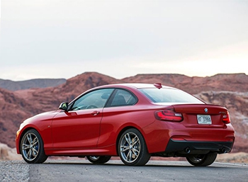 BMW объявляет цены на обновленные BMW 1-й и 2-й серий