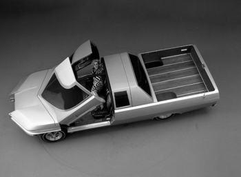 Ford однажды построил пикап-суперкар