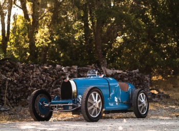 Гонки или гран-туризмо: выберите себе Bugatti по вкусу