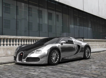 Зеркальный Bugatti Veyron может стать вашим