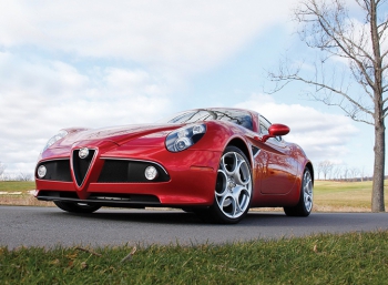 Ухоженная Alfa Romeo 8С: любовь с первого взгляда