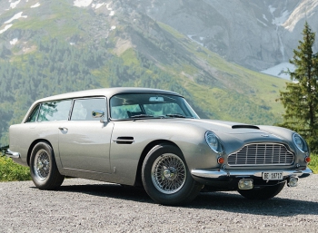 Шутинг-брейк Aston Martin DB5 ищет нового владельца