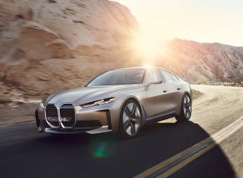 Концепт BMW i4 анонсирует серийную модель