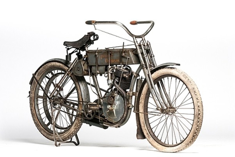 От Harley-Davidson Strap Tank 1907 года ожидают миллион долларов 