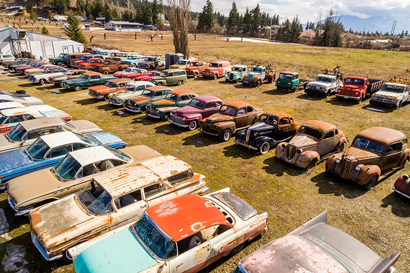 Канадец продает коллекцию из 340 автомобилей