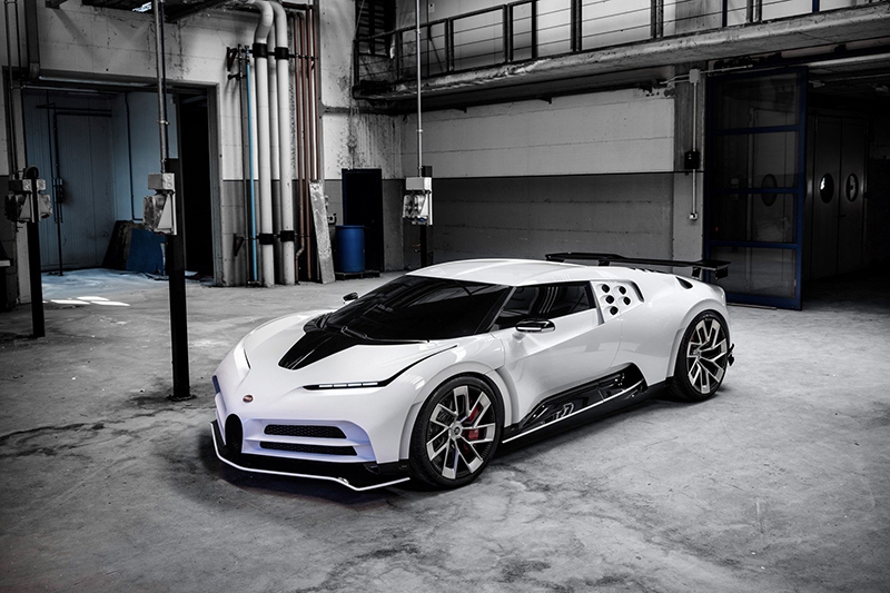 Bugatti Centodieci: современная интерпретация классического EB110