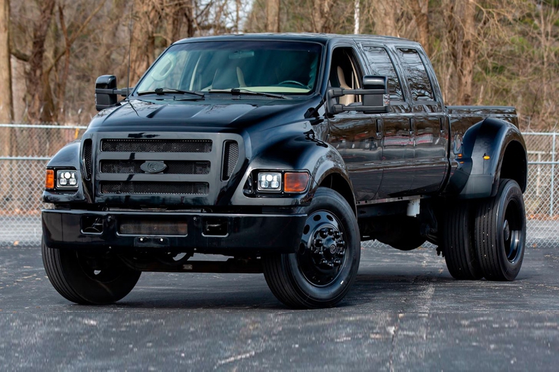 Грузовики и автоцистерны Ford F650