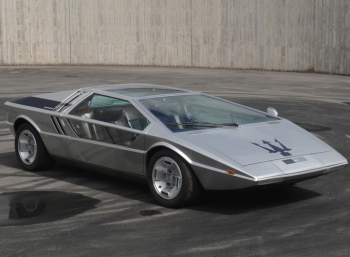 Maserati Boomerang отправится на аукцион