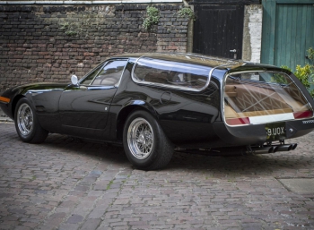 Уникальный Ferrari 365 GTB/4 Daytona Shooting Brake может стать вашим