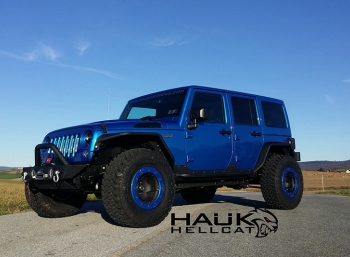 Неадекватный Hellcat добрался и до Jeep Wrangler