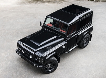 Kahn Design сделали из Defender Буратино 