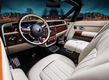 Интерьер Rolls-Royce Phantom Drophead Coupe возвращен к жизни талантом Vilner  