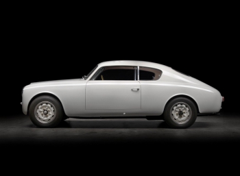 Беспризорная Lancia возвращена к жизни талантом английского реставратора