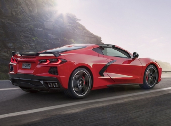 Новый Chevrolet Corvette C8 получил неожиданно приятный ценник