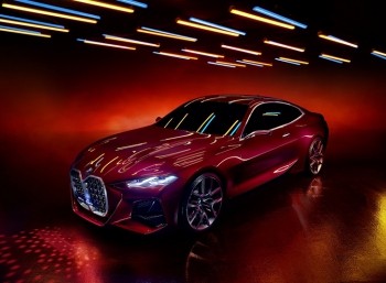 BMW Concept 4: увлечение гигантскими решетками продолжается